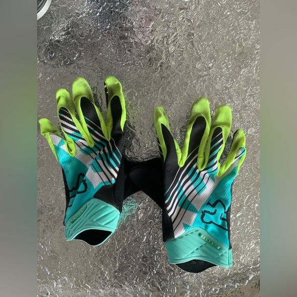 Fox Racing Motorcycle Gloves Bundle - Picture 6 of 8